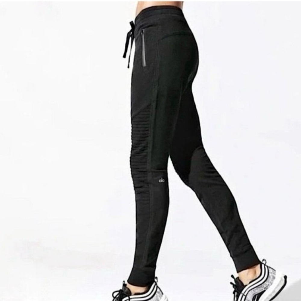 ALO Yoga Urban Moto joggers-black